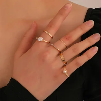 6 Gabalas Rinkiniai Mados Metalo Subtilus Perlų Imitacija Žiedų Kūrybos Šviesą Bendras Žiedas Moterims Minimalistinio Aukso Spalvos Papuošalai Dovana